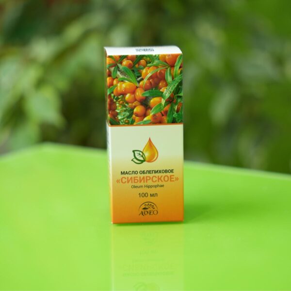 prikaz pakovanja od 100ml "Sibirsko" ulja pasjeg trna na zelenoj podlozi